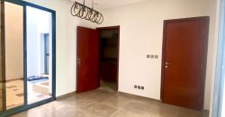 Villa avec piscine sur le toit