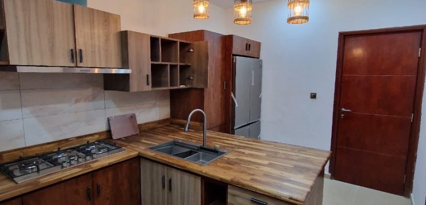 Villa avec piscine sur le toit