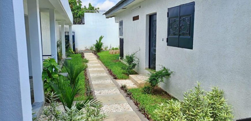 Riviera 3 villa Sako