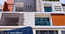 Villa avec piscine sur le toit