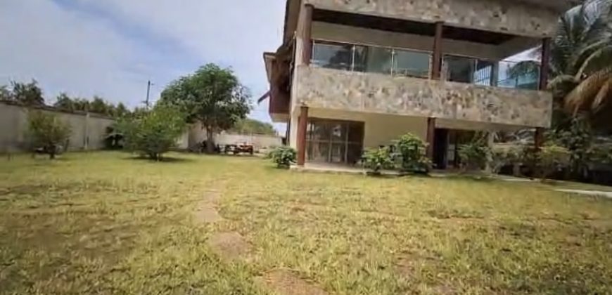 Villa sur Assinie pk19