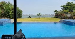 En bordure le lagune au Golf