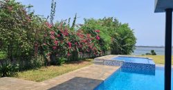 En bordure le lagune au Golf